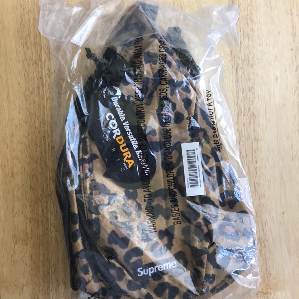 Supreme Sling Bag